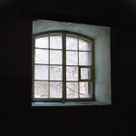 Otrā stāva logi. Foto SIA AIG, 2003