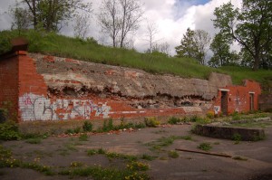 6. bastiona kreisais flangs no iekšpagalma puses. Foto M. Grunskis, 2012.05.13.