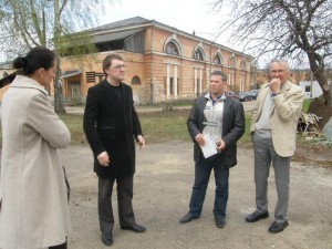 2010.gada 28.aprīlis. Ekskursiju vada Pilsētplānošanas un būvniecības departamenta speciāliste Inguna Podžuka.